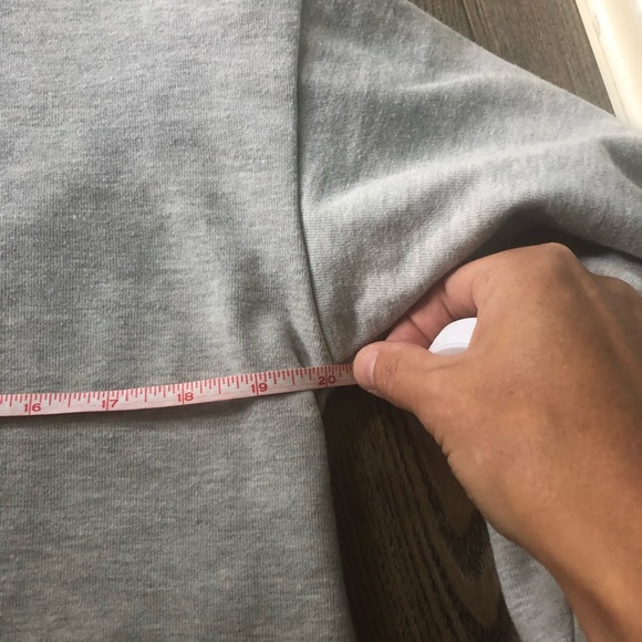 NWT Cupio Lace up sleeve crop sweatshirt XS - Picture 10 of 11